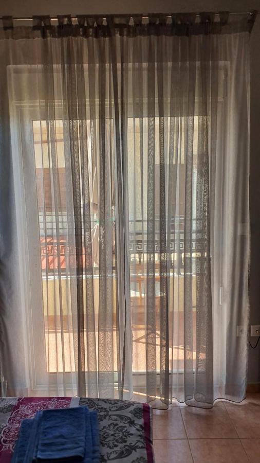 Theos Apartment Александроуполис Экстерьер фото
