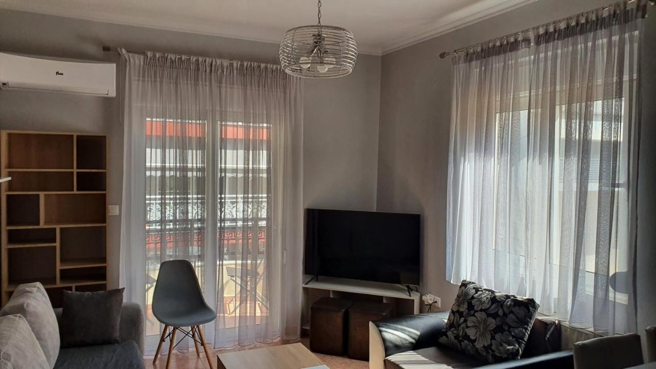 Theos Apartment Александроуполис Экстерьер фото
